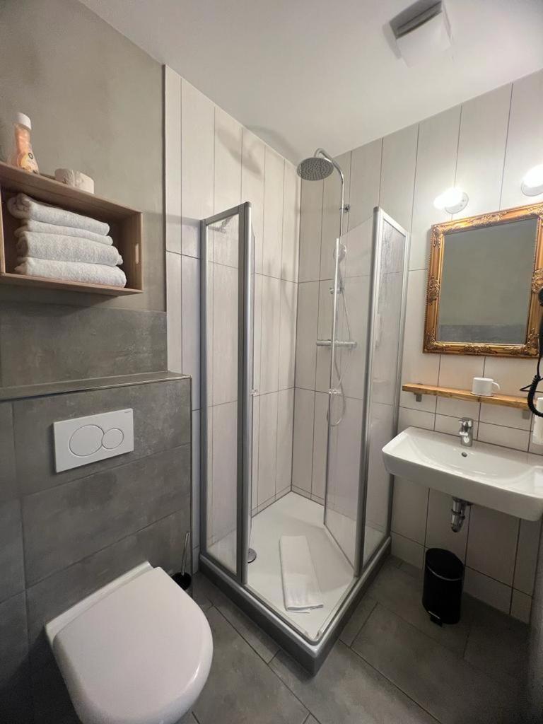 Zentrales Kobytinyhaus City Apartment Herford,Wlan,Parkplatz Exterior foto